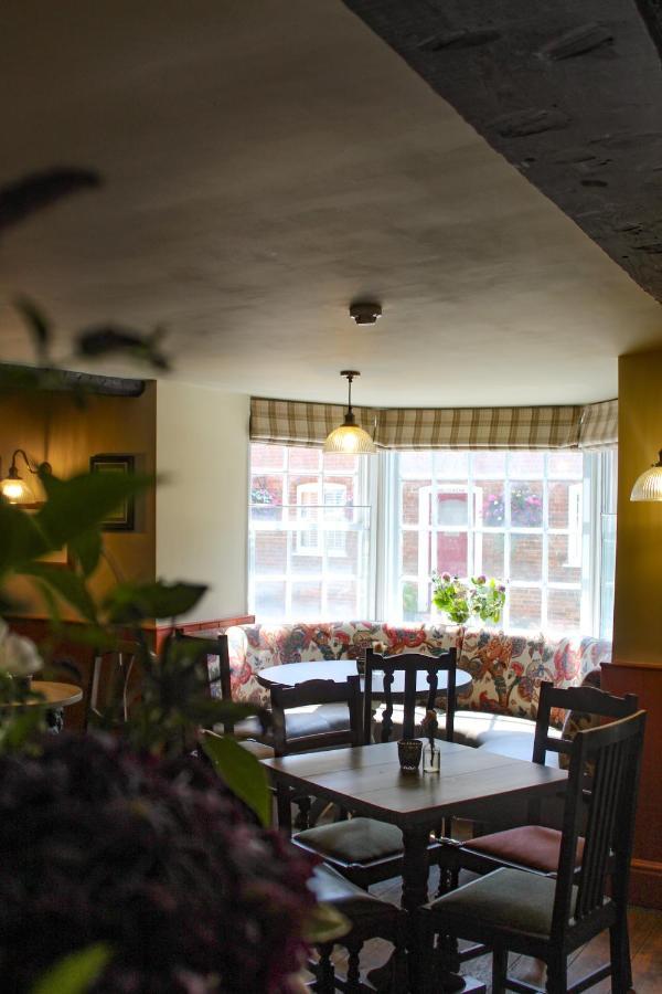 Hotel The Kings Head Whiteparish Esterno foto